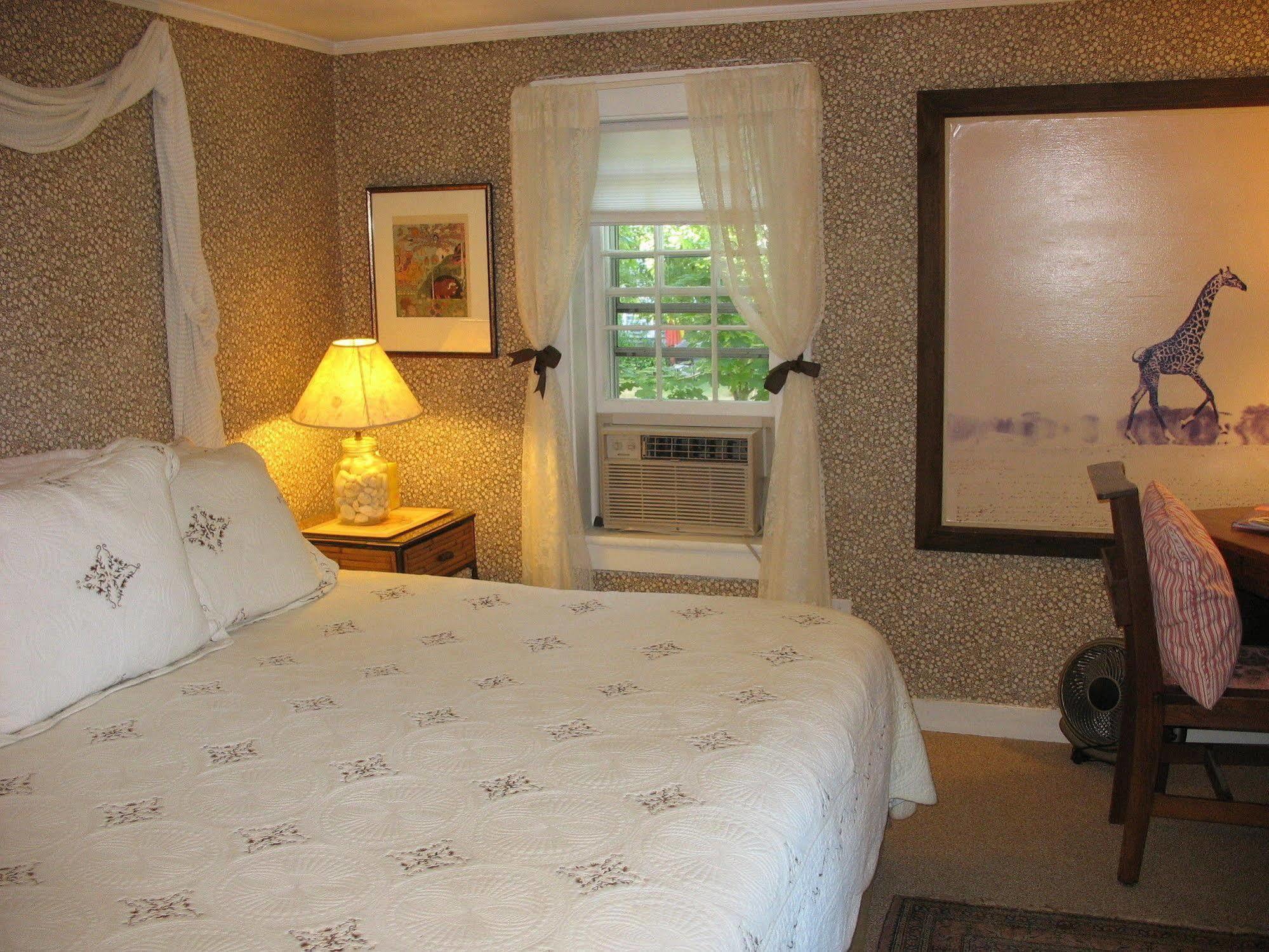 Bed and Breakfast The 1720 House Vineyard Haven Exterior foto